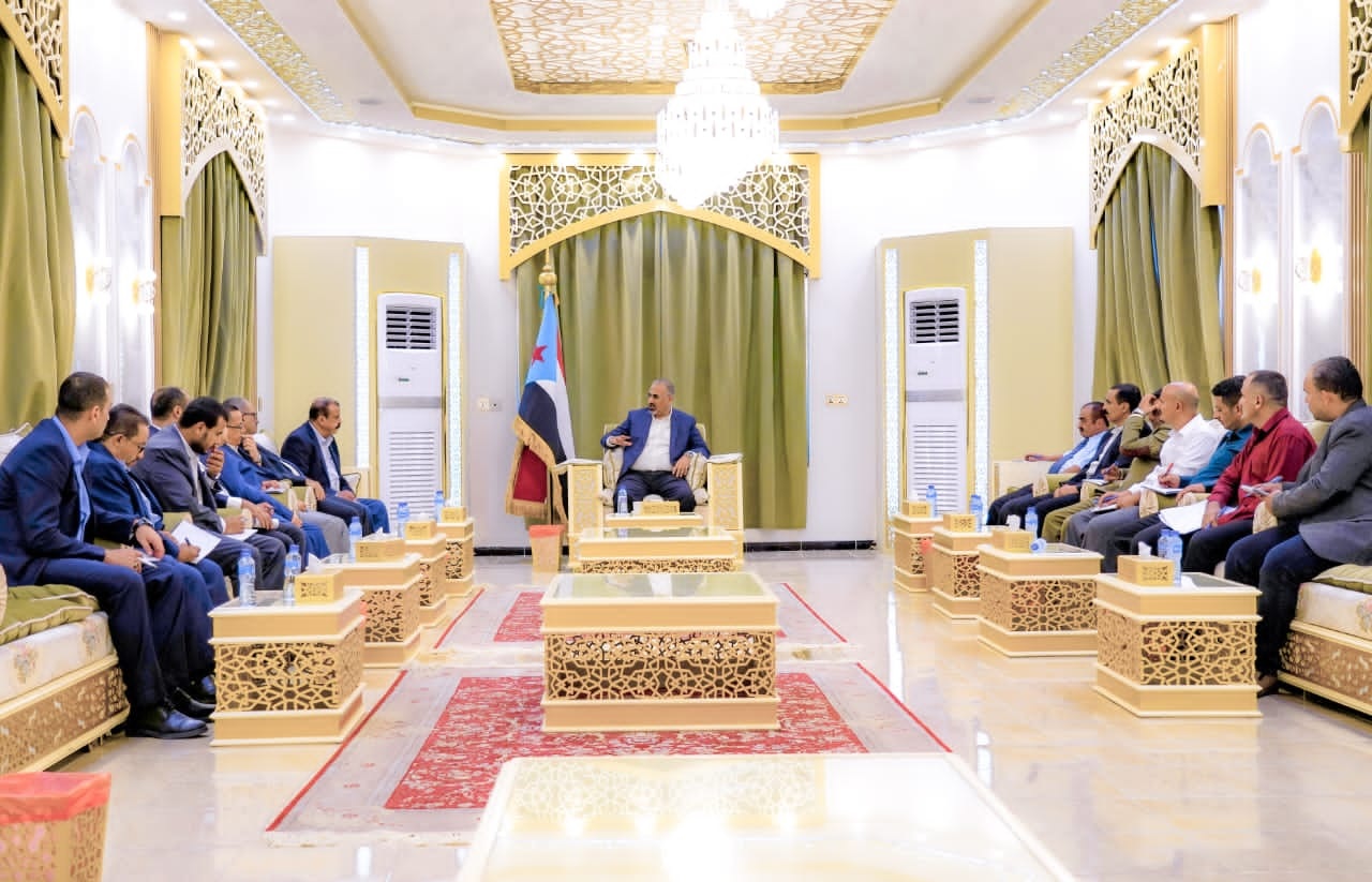 الزبيدي: هيكلة الانتقالي باتت ضرورة حتمية
