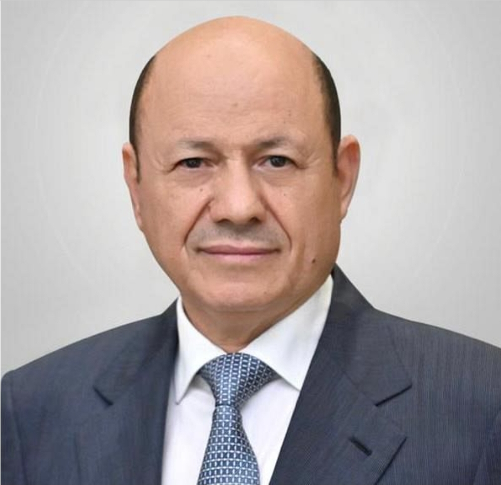 الرئيس رشاد العليمي يبعث برقية للعاصمة الليبية