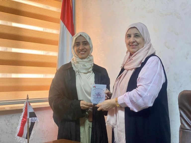 شابة يمنية تحرز المركز الثاني على مستوى الوطن العربي في مجال التصوير الفوتوغرافي