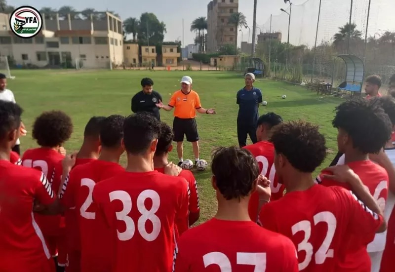اتحاد الكرة اليمني يعتذر عن مواجهة ماليزيا ودياً.. واستبعاد 7 لاعبين من معسكر القاهرة