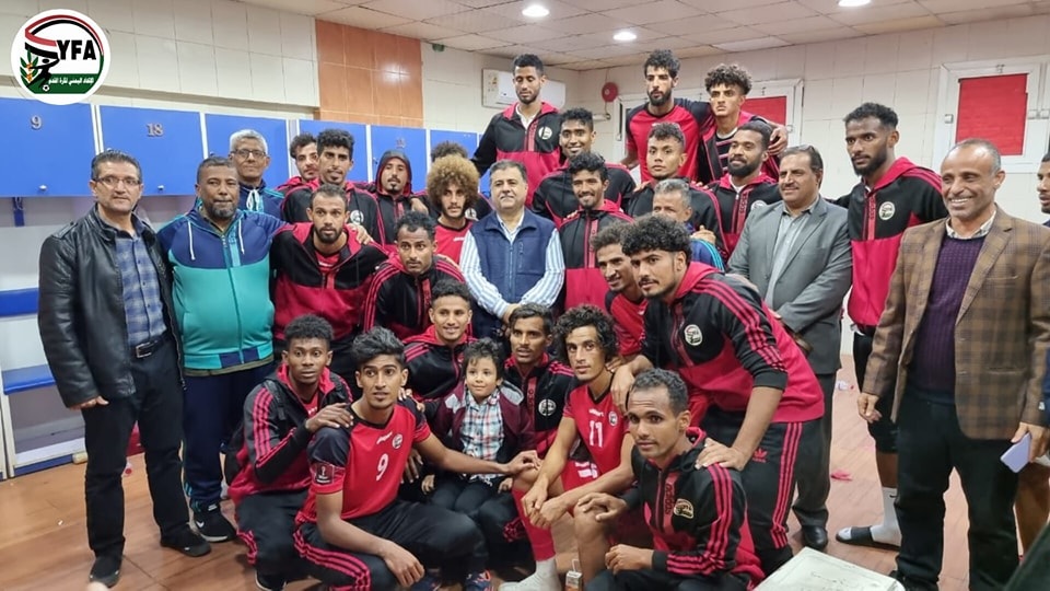 رئيس اتحاد الكرة اليمني لـ بعثة منتخب بلاده: نريد تمثيلاً مشرفاً في خليجي 25