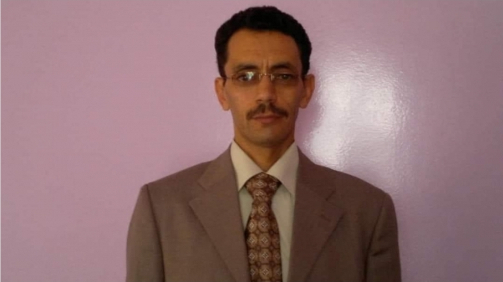 محام في صنعاء يقتحم 15 مسلحا مكتبه ويضربوه ضربا مبرح