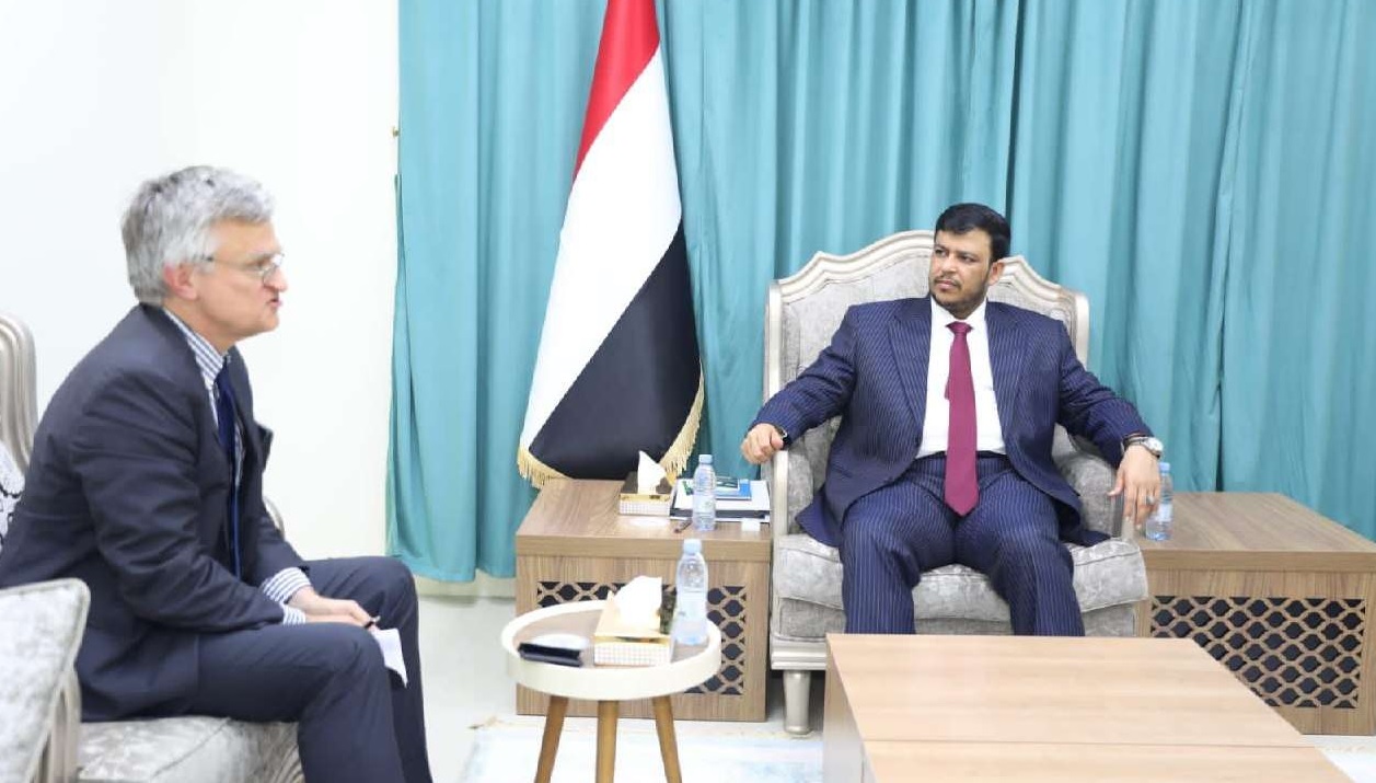 الرئاسي يدعو المجتمع الدولي لمزيد من الضغط على ميليشيا صعدة وداعميها للوصول إلى سلام ينهي الانقلاب