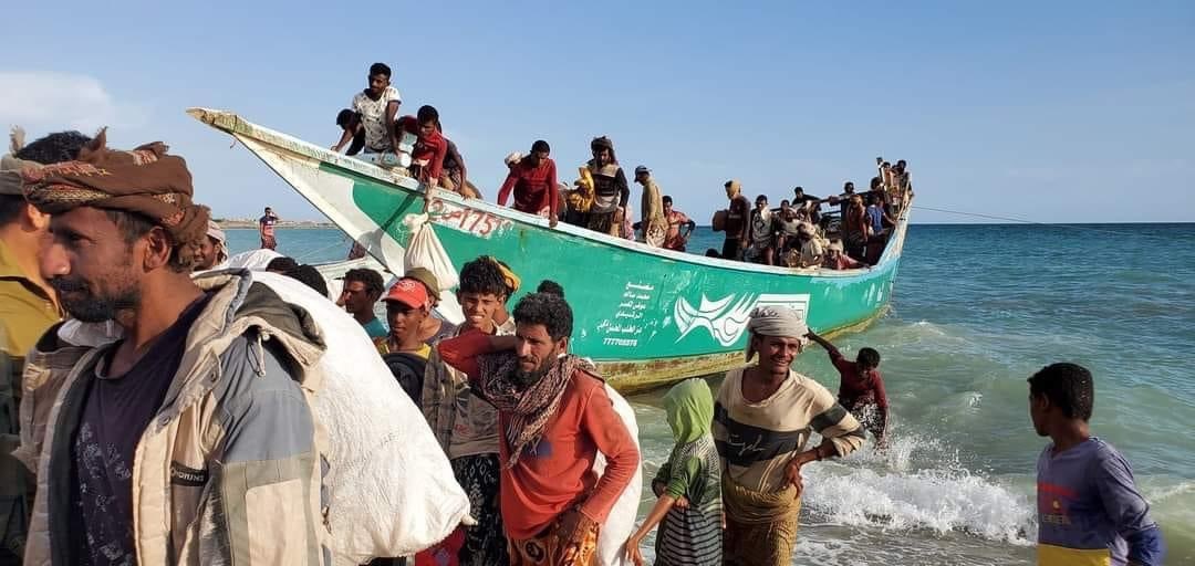 115 صيادا يمنيا احتجزتهم السلطات الارتيرية يصلون إلى الحديدة 