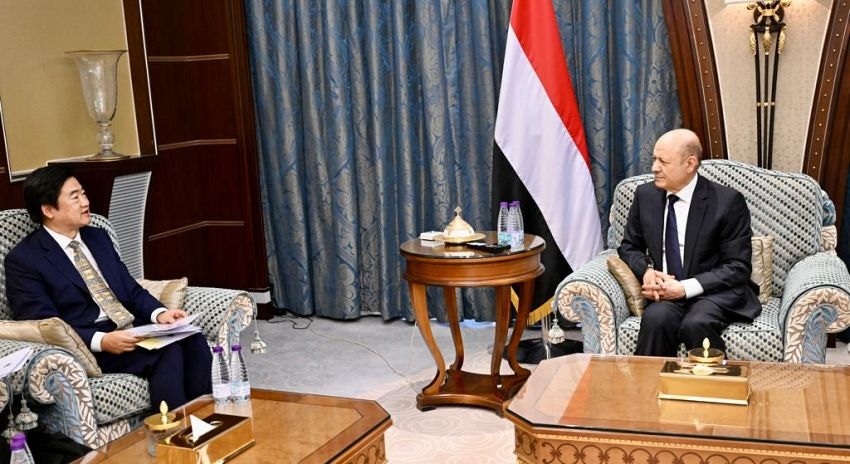 الرئيس العليمي: ملتزمون بنهج السلام القائم على المرجعيات الثلاث خاصة القرار 2216