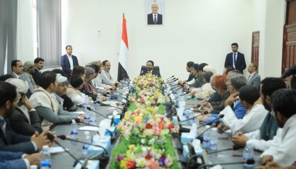 العرادة: بدء الاجراءات العملية لتشغيل مطار مارب ومنحة كويتية في مراحلها النهائية